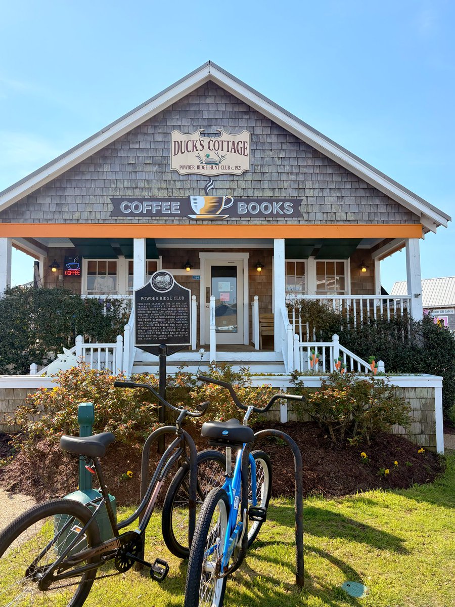 Jenny Hale tweet media