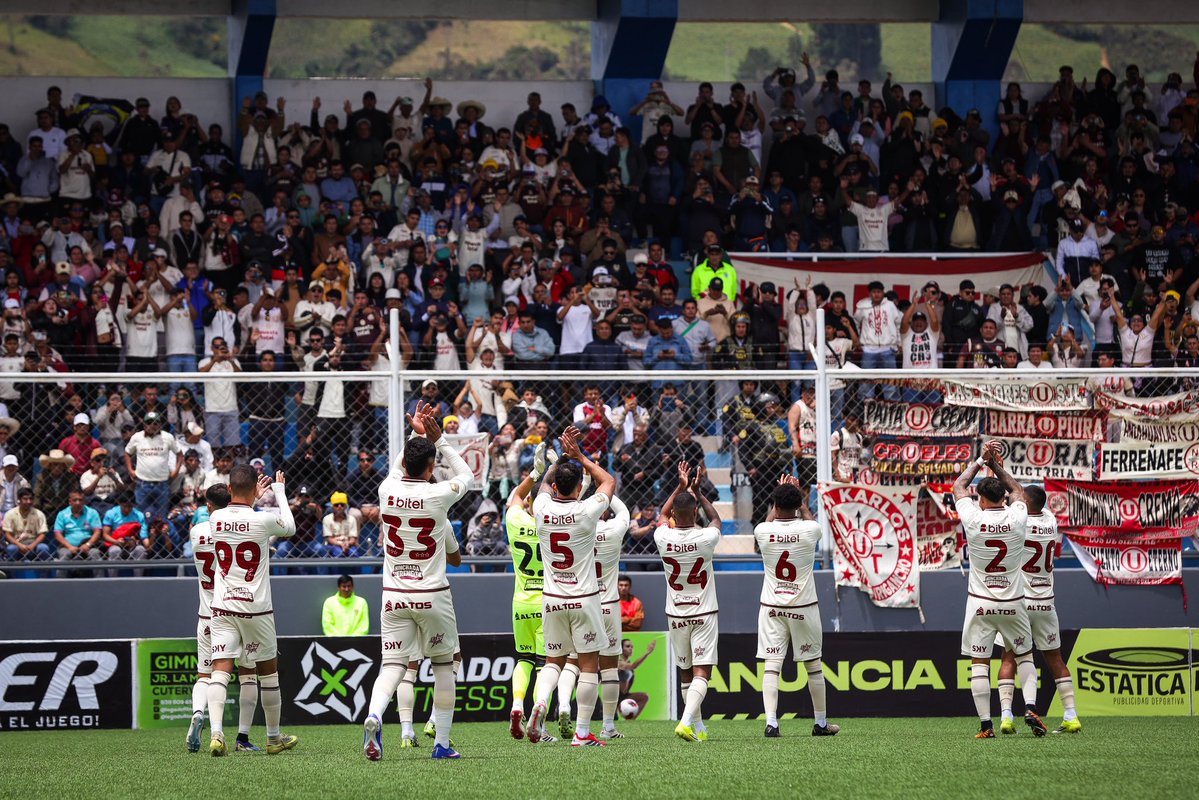 Universitario tweet media