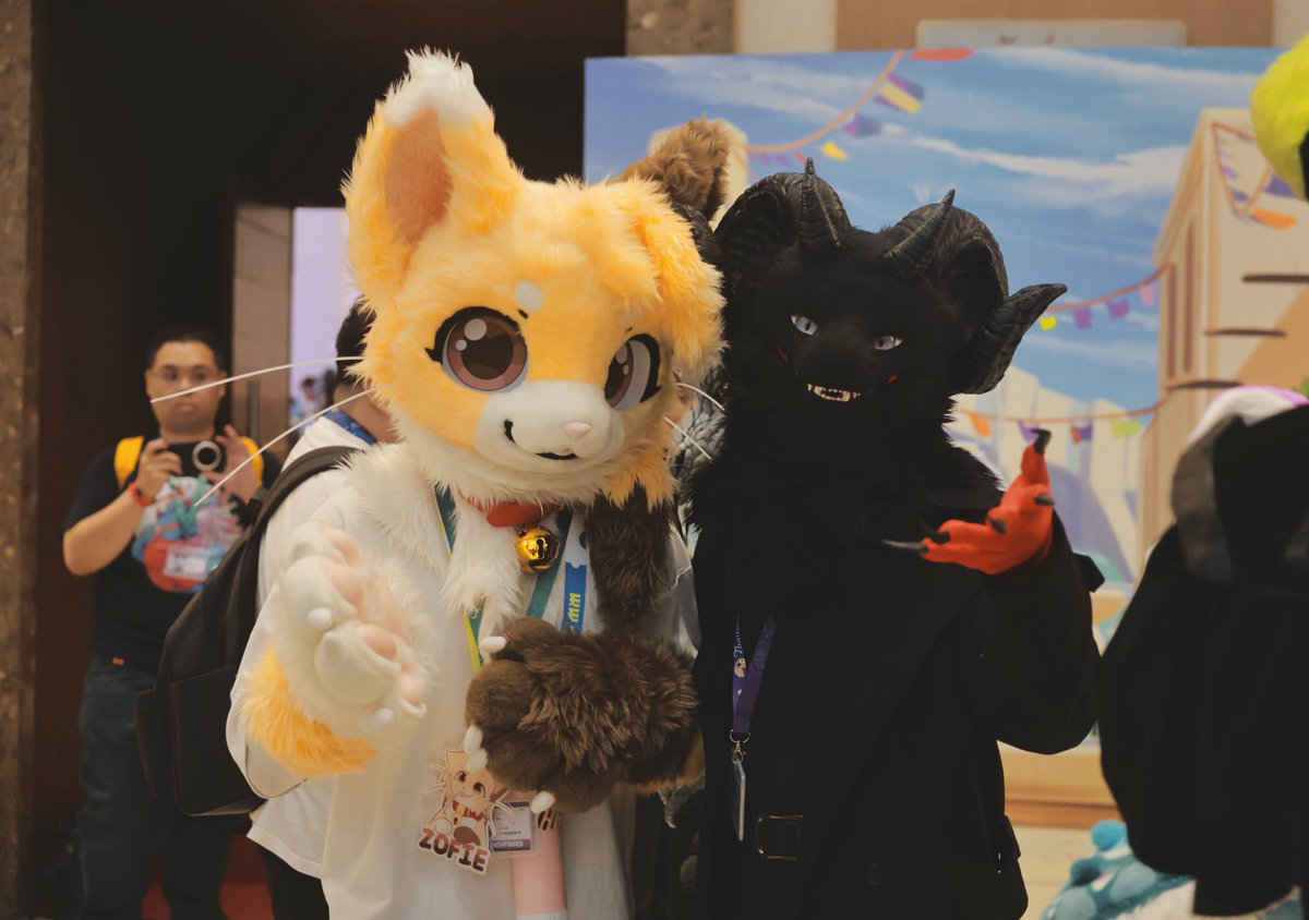 Zofie 🔜 Thaitails 2026 tweet media