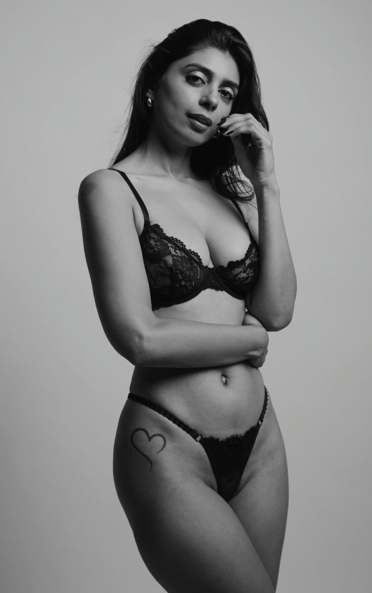 Aqsa Pervaiz tweet media