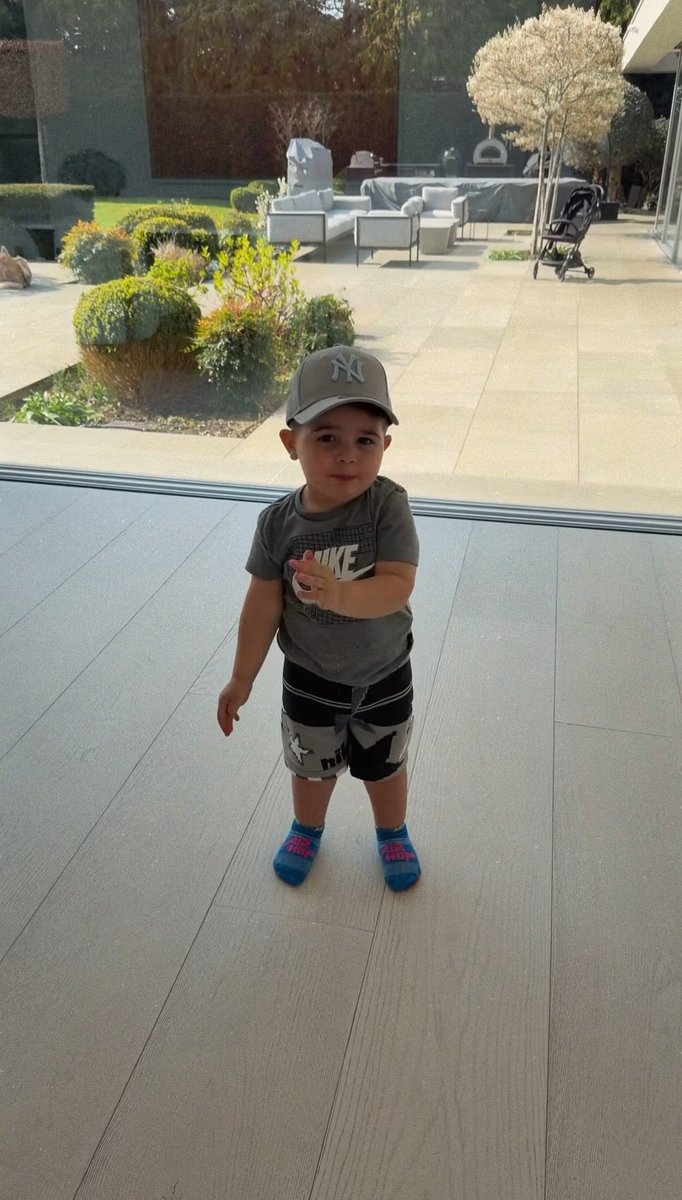 Gabana🦋 tweet media