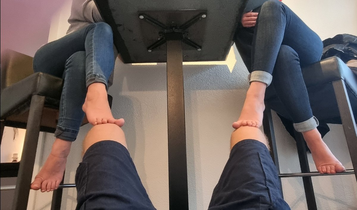 Maryse Ariella Feet tweet media