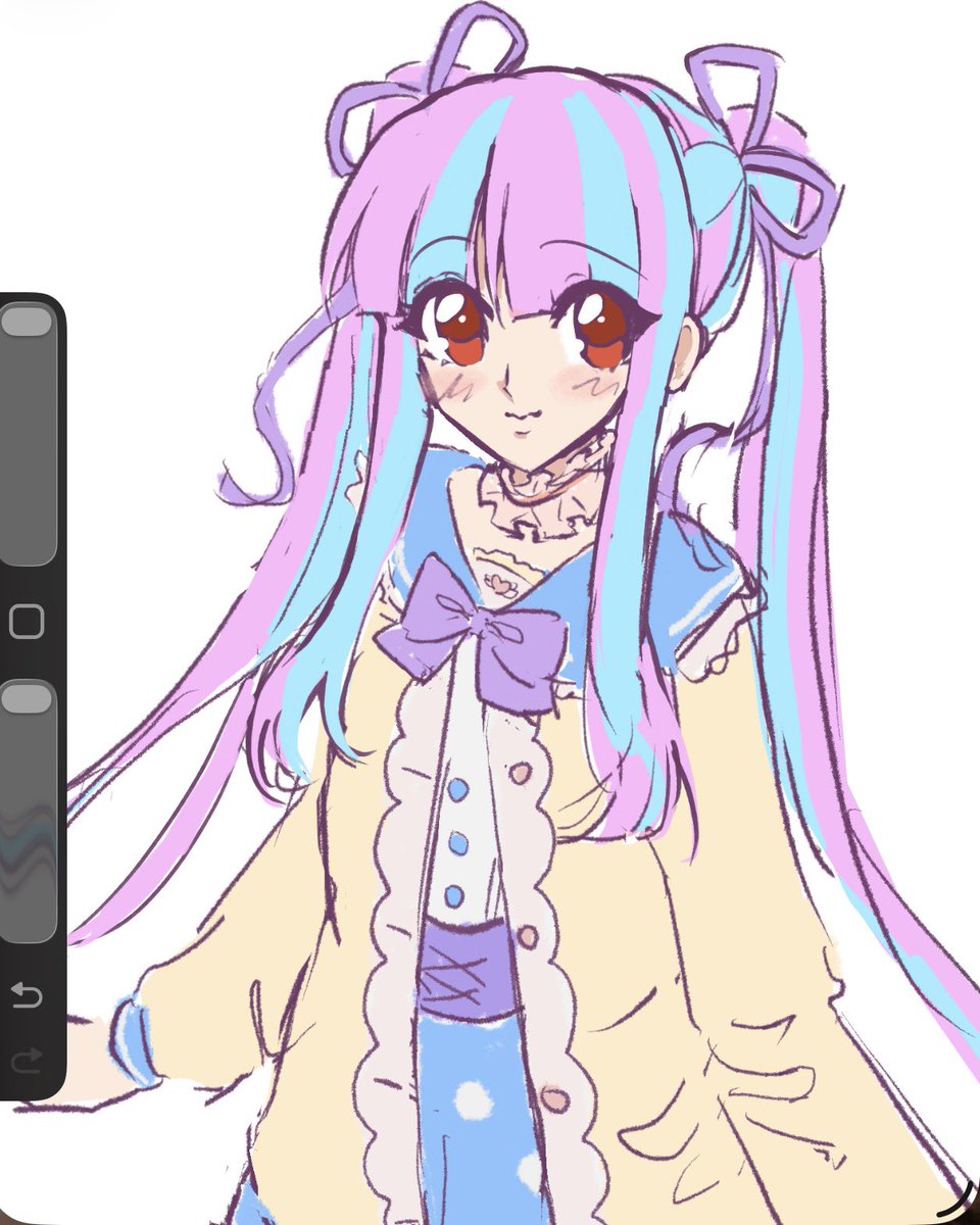 NOELLE 👠 tweet media