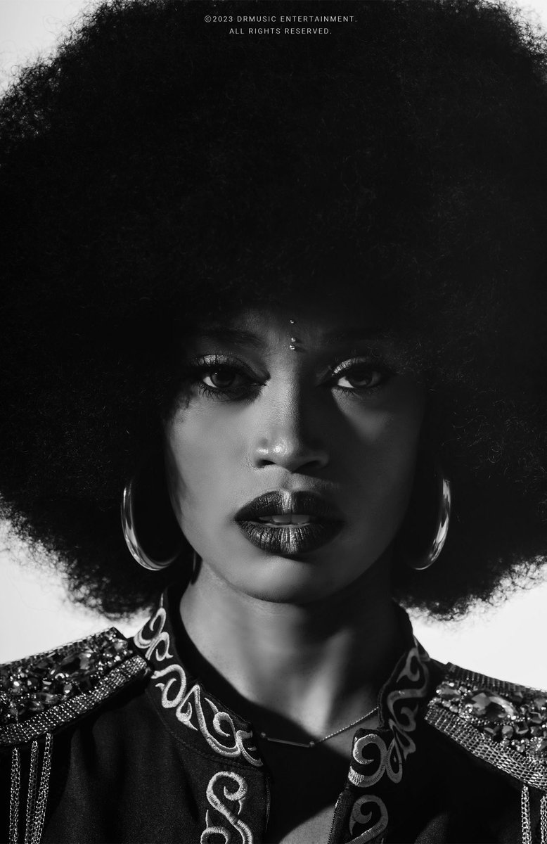 About Blackswan tweet media