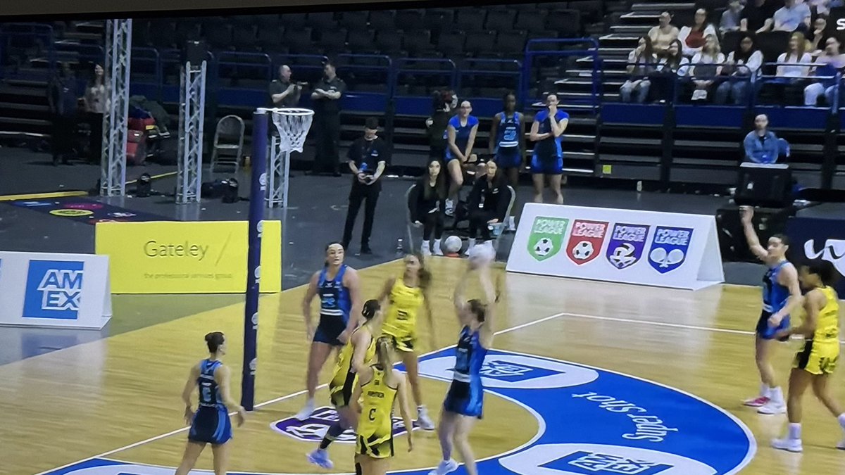 kelly walker tweet media