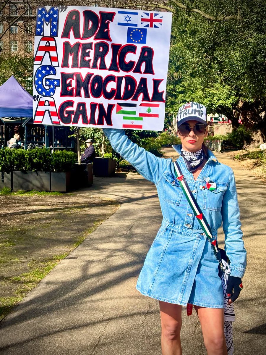 Antifa_Ultras tweet media