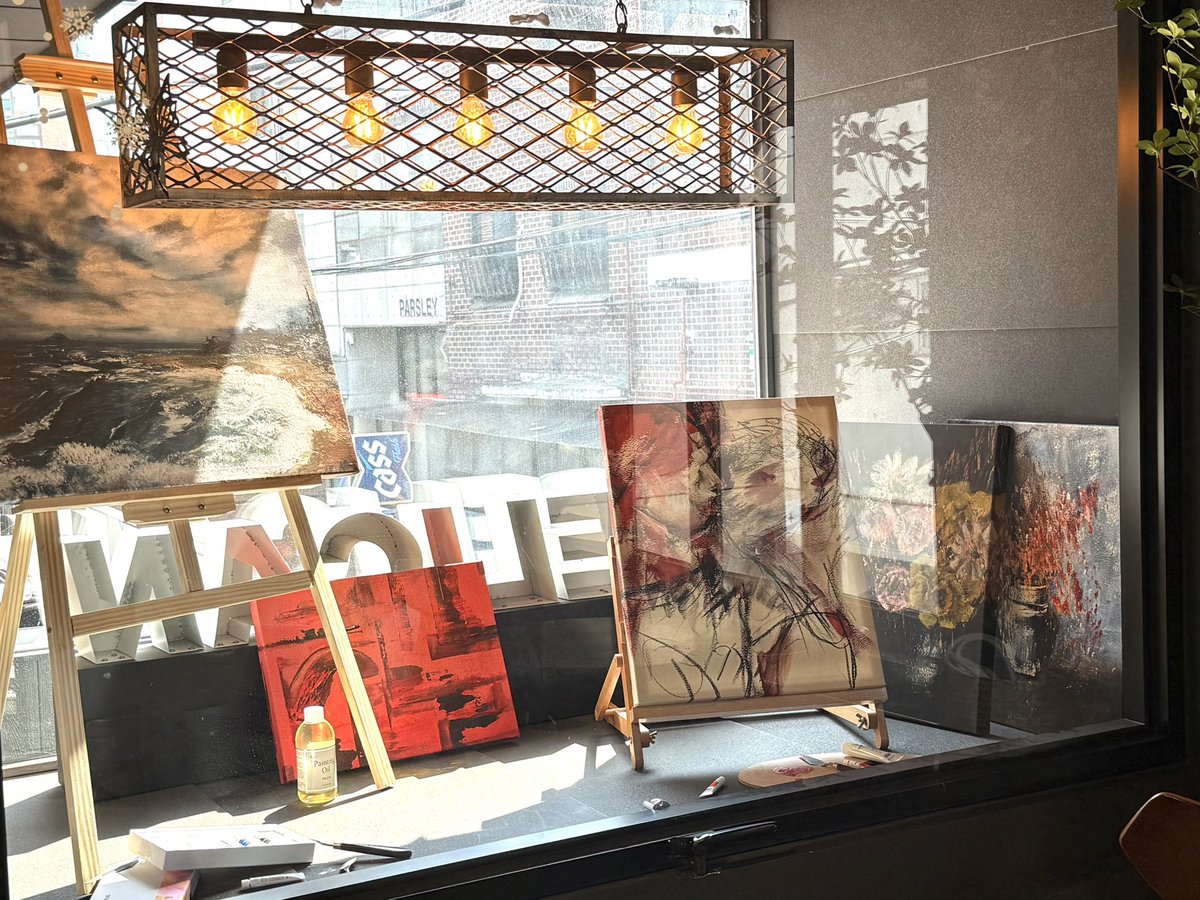 ๋ง๋ก tweet media