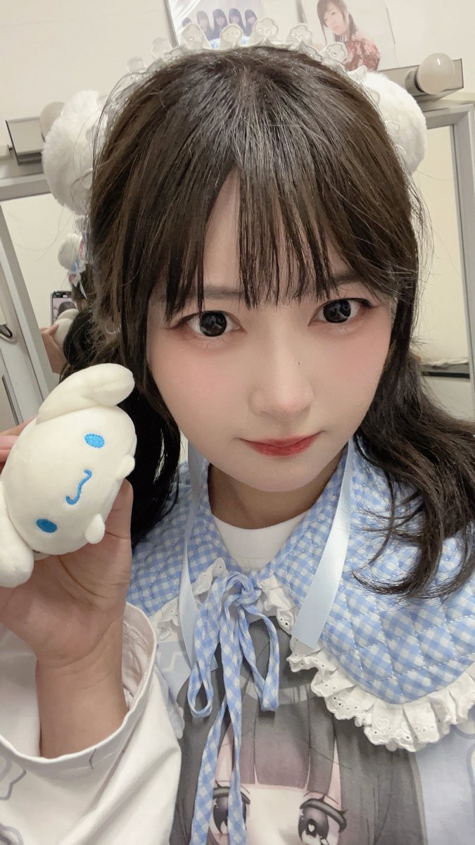 hima_WhiteLilly's tweet photo. おしゃべりしながらだと時間が本当にあっという間で、すごく楽しかったです

アイドル活動が少なくなっても、またこうして皆さんに会えたり、挨拶できたりするのが本当に嬉しいです♡

（春休みで昼夜逆転しちゃってます 笑笑 https://t.co/DFY1QscGvN