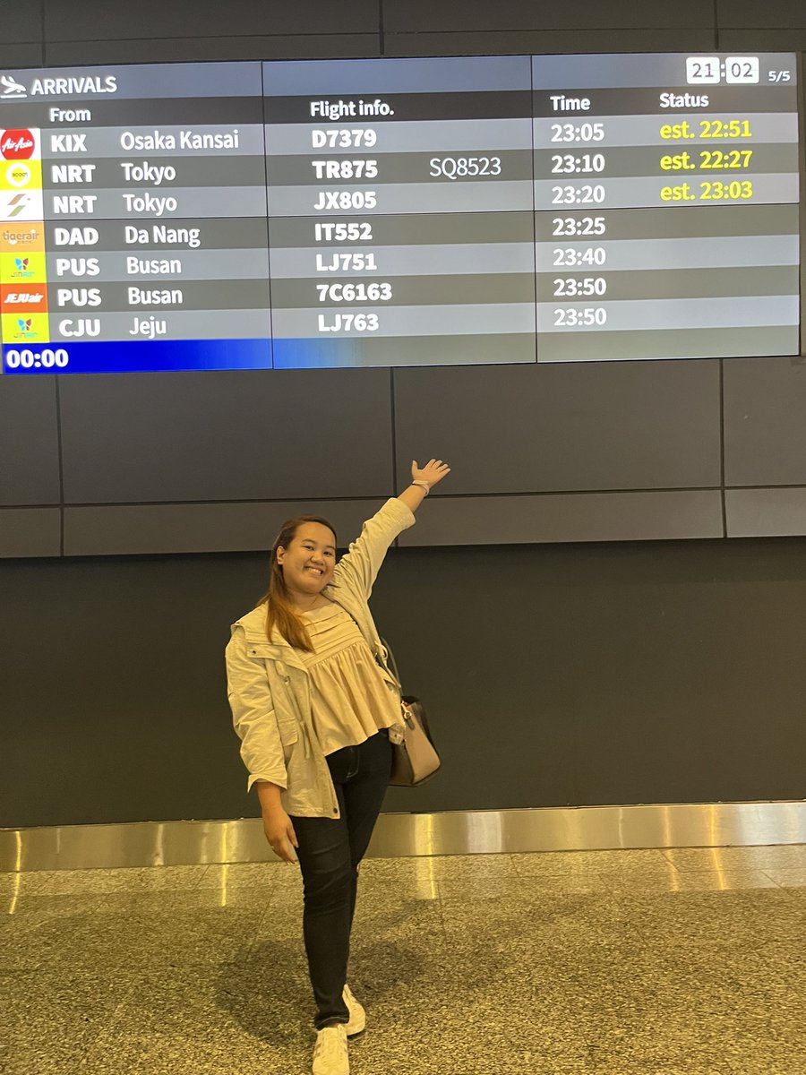 blasesingforyou's tweet photo. Arrival in Taoyuan Airport ✨ From Gensan to MNL, MNL to Taiwan https://t.co/RNFbMnzhdx