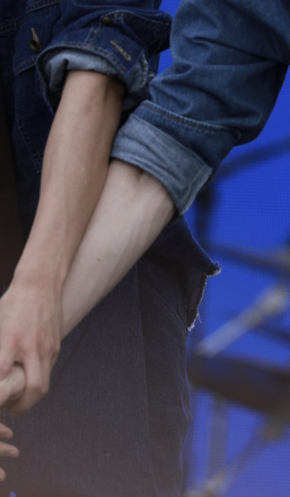 จองบี้ tweet media