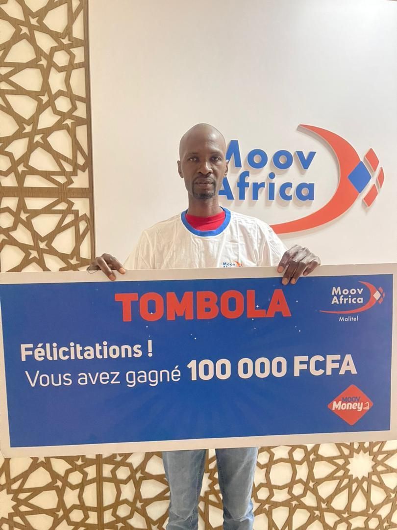 MoovAfrica_ml's tweet image. Clap de fin pour la Tombola Ramadan ! 🎁
Félicitations aux heureux gagnants de cette dernière remise ✨
Merci à tous pour votre participation et votre fidélité 💛

#TombolaRamadan #MoovMoney