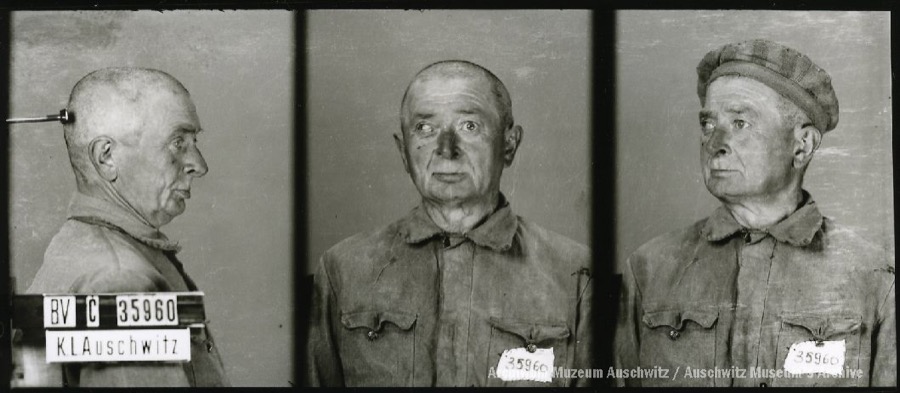 Auschwitz Memorial tweet media