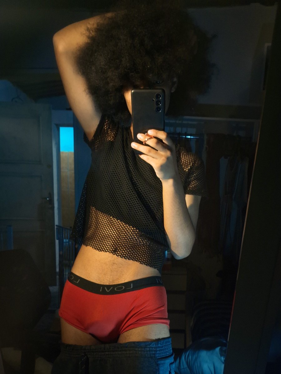 the entity that fucks everything🏳️‍⚧️🔞 tweet media