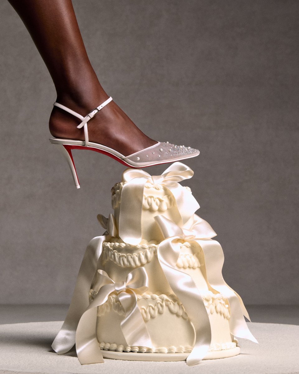 Christian Louboutin tweet media