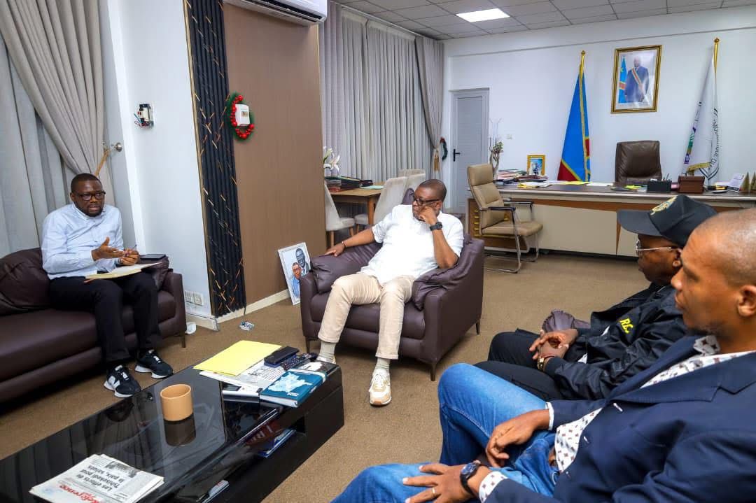 Francine Bitota tweet media