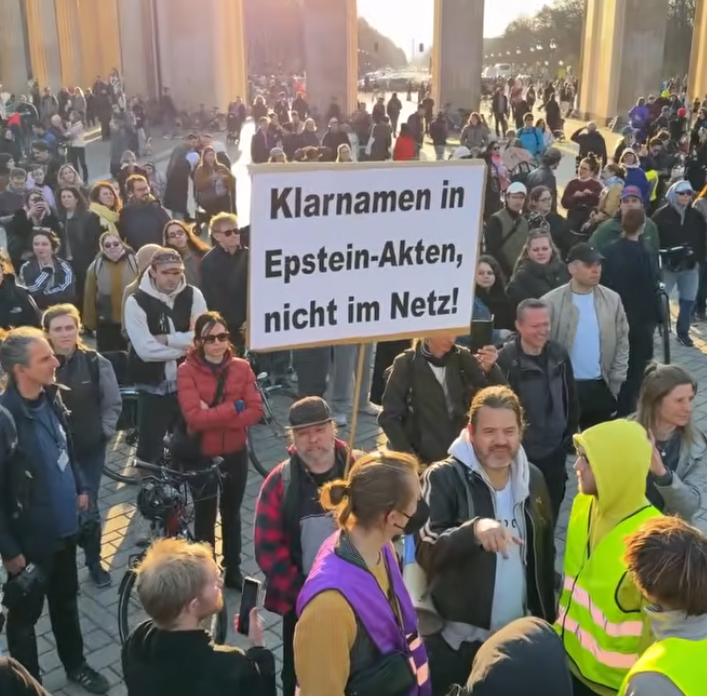 MT aus HB | AG Enbys in der AfD tweet media