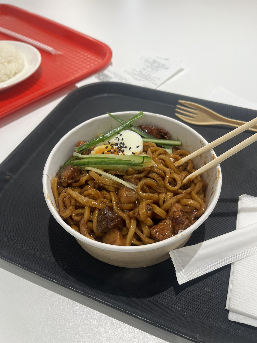 лёгкие сабли — это просто круто tweet media