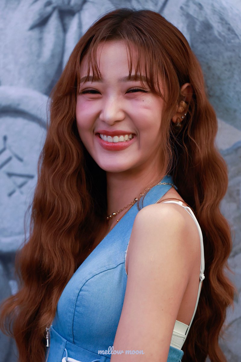 𝒎𝒆𝒍𝒍𝒐𝒘 𝒎𝒐𝒐𝒏🌕 tweet media