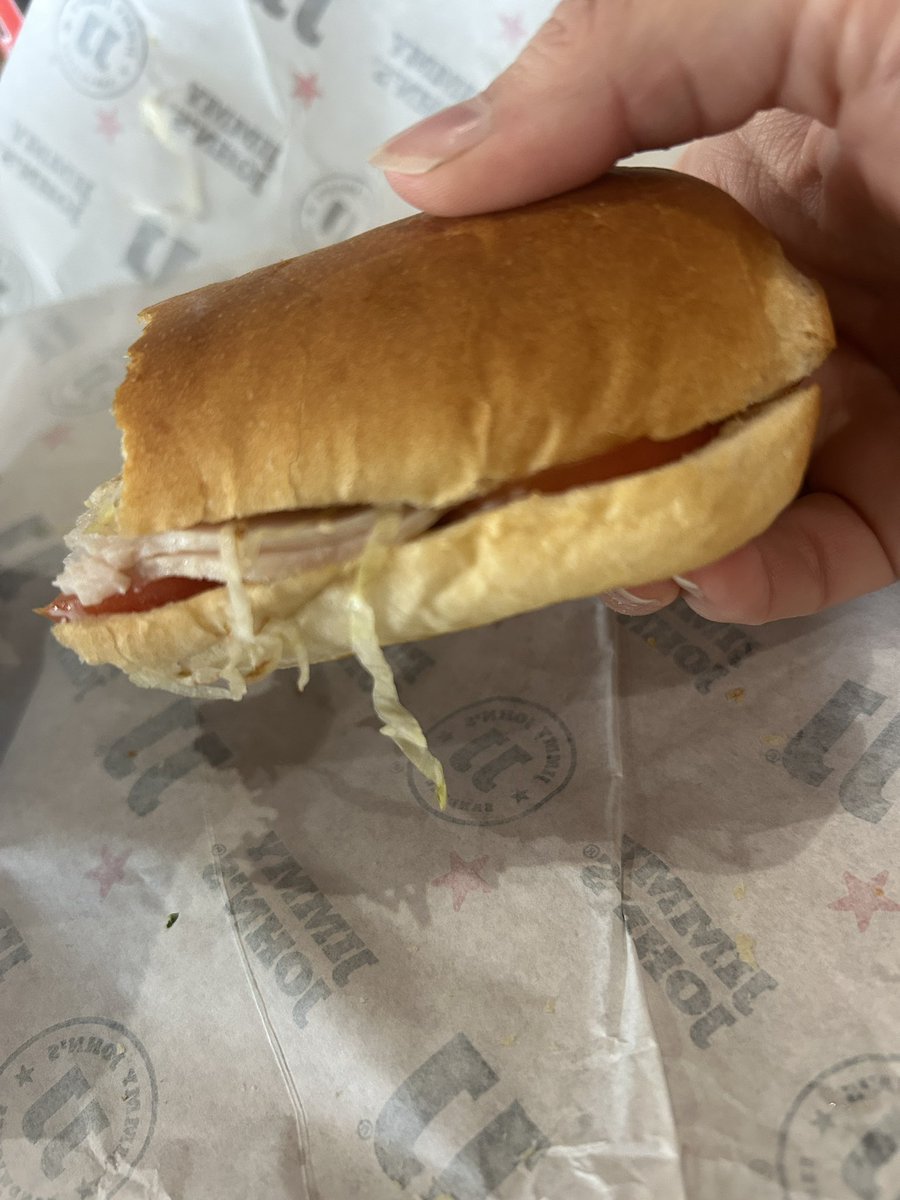 Had2011's tweet photo. @jimmyjohns 2 slices of meat… really?! 👎🏻🤦🏼‍♀️ This is the most pathetic sandwich I’ve ever had! https://t.co/s5vGiAjUeC