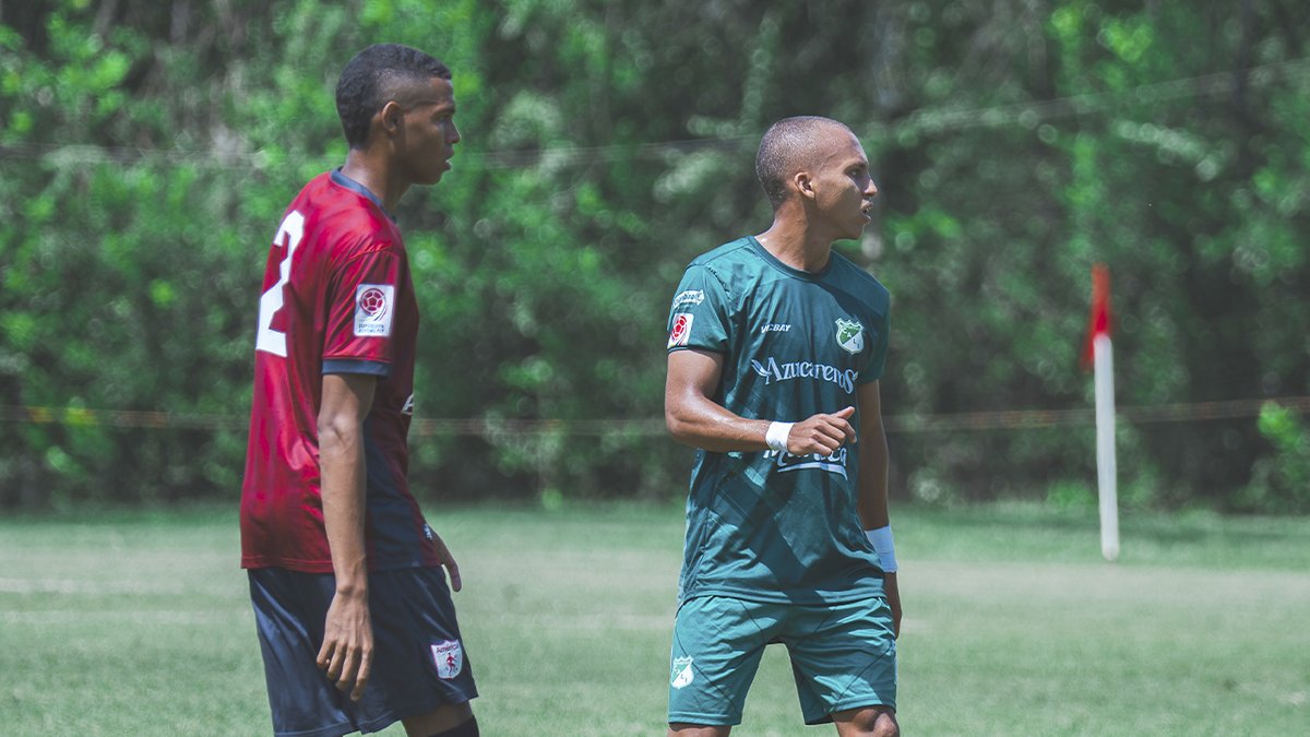 Goles de Kevin Suárez en el clásico Sub-20: América 2-2 Deportivo Cali ⚽️👇
youtu.be/H_3BfpPzHRI
