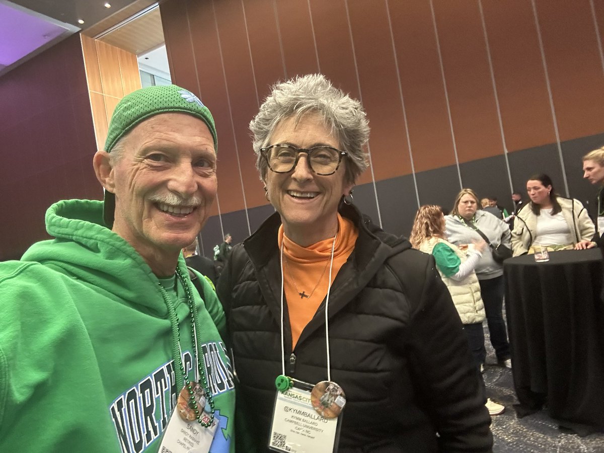 KymmBallard's tweet image. Home from @SHAPEAmerica Kansas City and exhausted! So many awesome friends, never enough time. I enjoyed so many sessions this year! A rarity since not attending meetings and Board responsibilities. Just a few great shots! #physed @CampbellExerSci