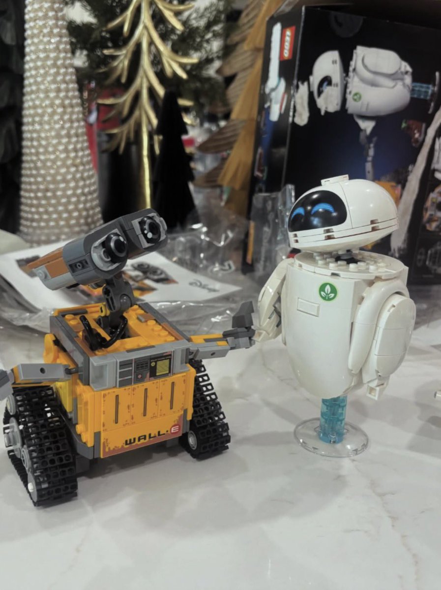 ella🏹 tweet media