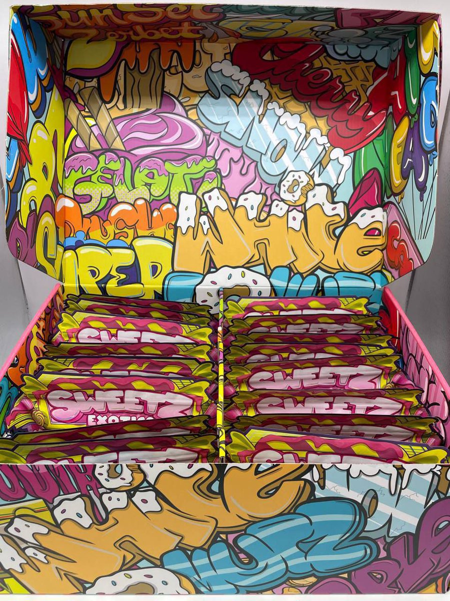 🍃👻 tweet media