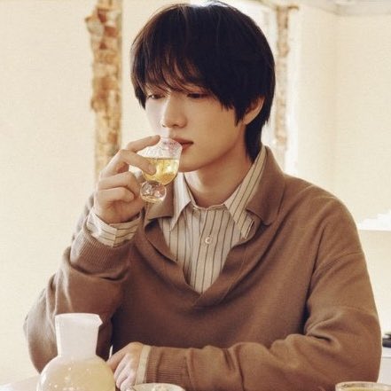 밤왼.zip tweet media