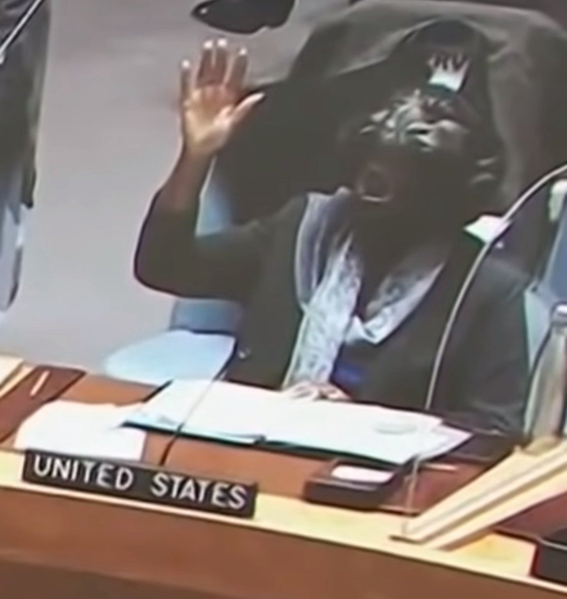 FartBot6000 tweet media