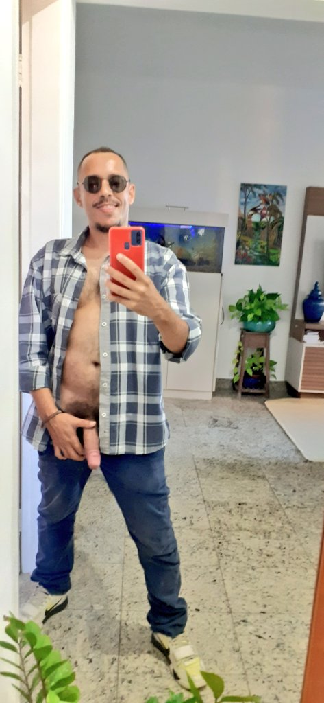 vicious_vini's tweet photo. @thesinneerboy Só vem!! https://t.co/PnGYS1wqd2