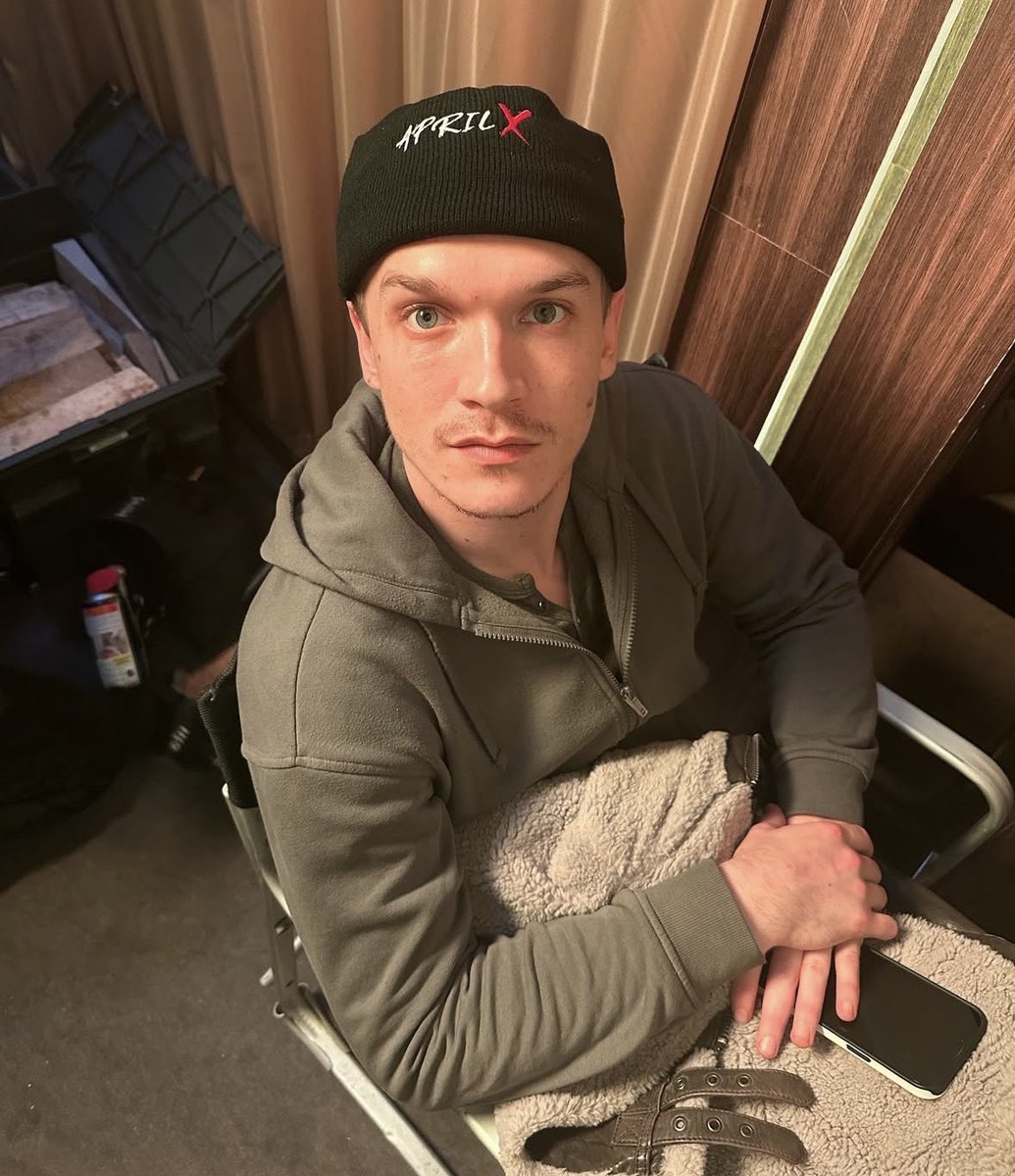 red ꢾ୧ tweet media