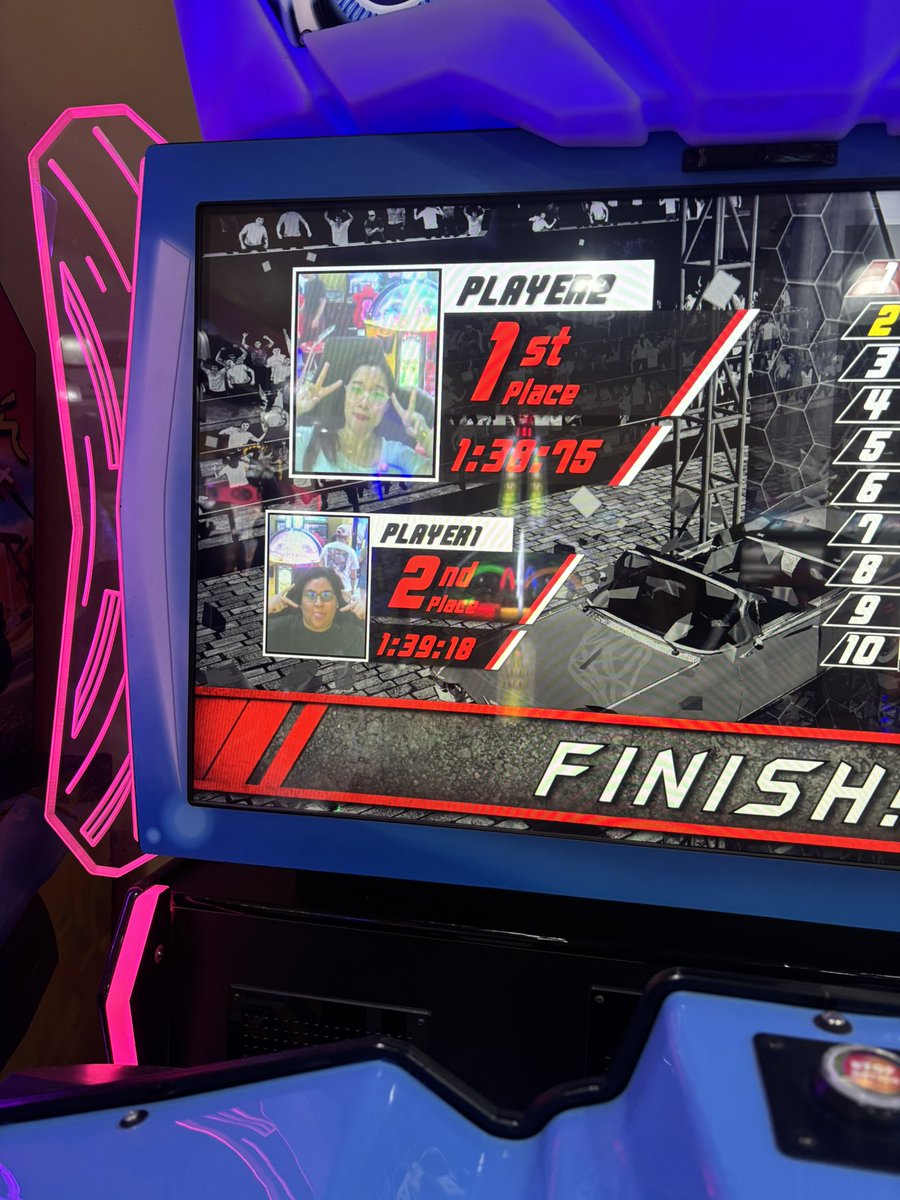 flo 𓍊𓋼𓍊𓋼𓍊 tweet media