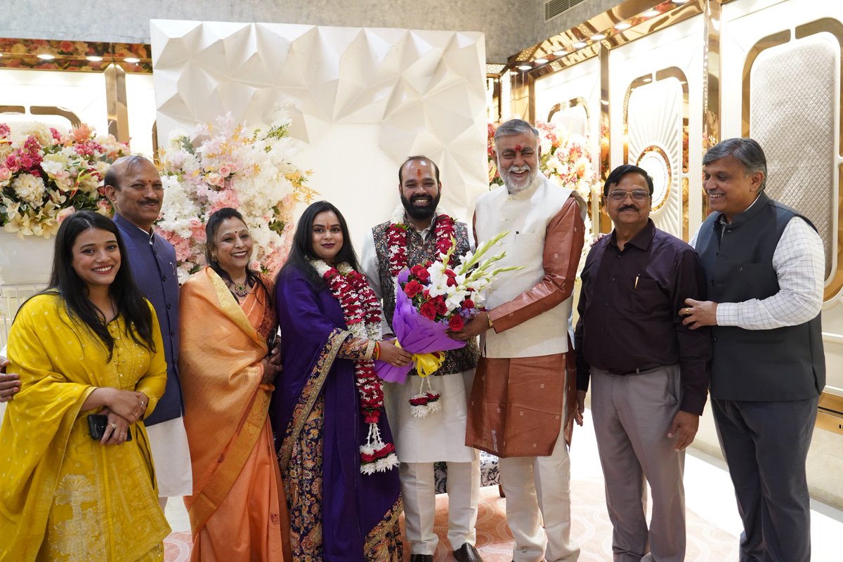 Prahlad Singh Patel ( वृक्ष से जल, जल से जीवन) tweet media