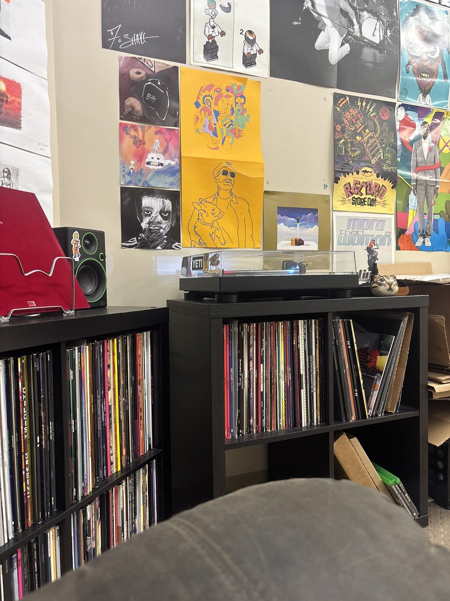 🎨🔌 tweet media