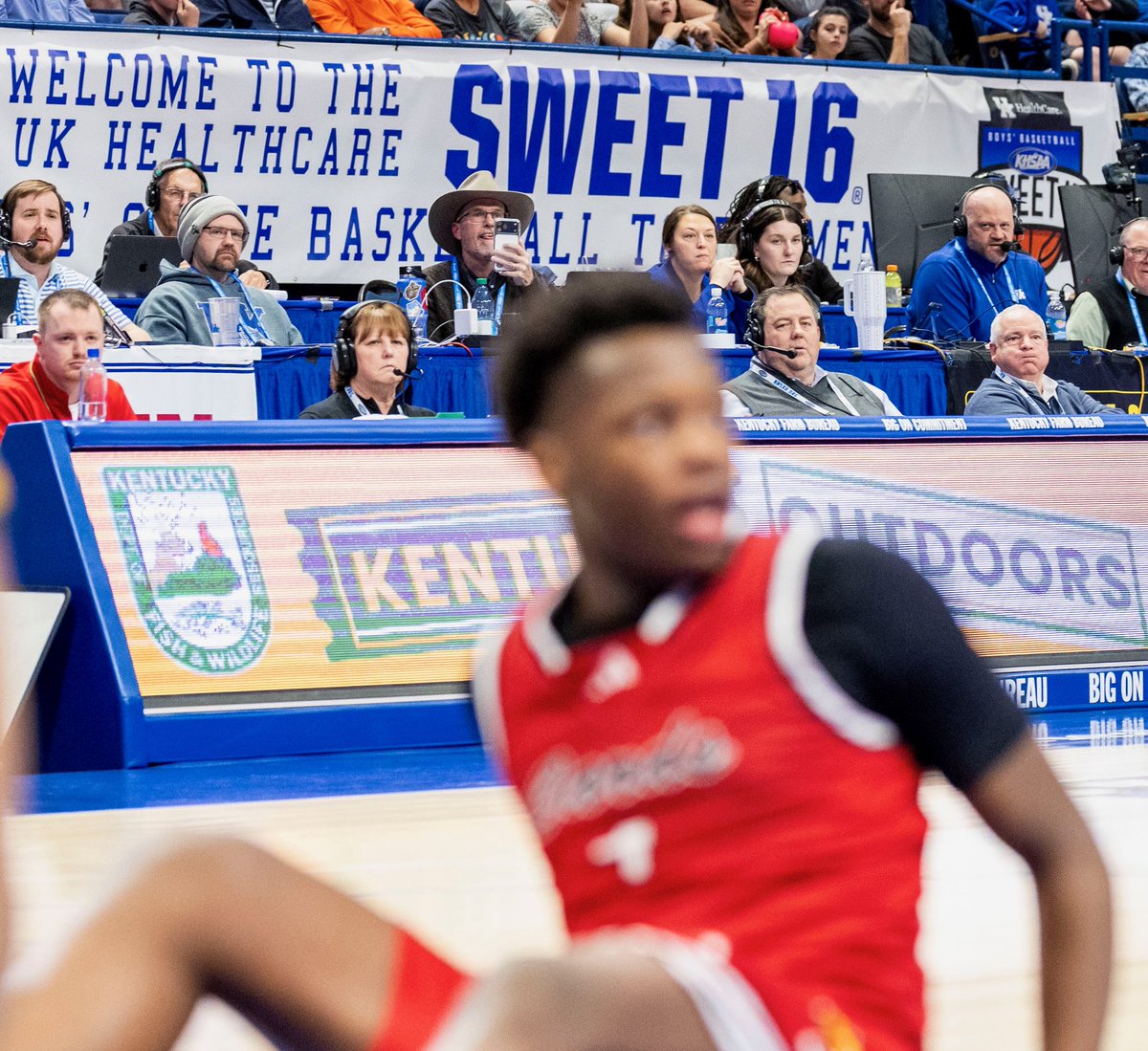 Joshua Moore ⚡️ tweet media