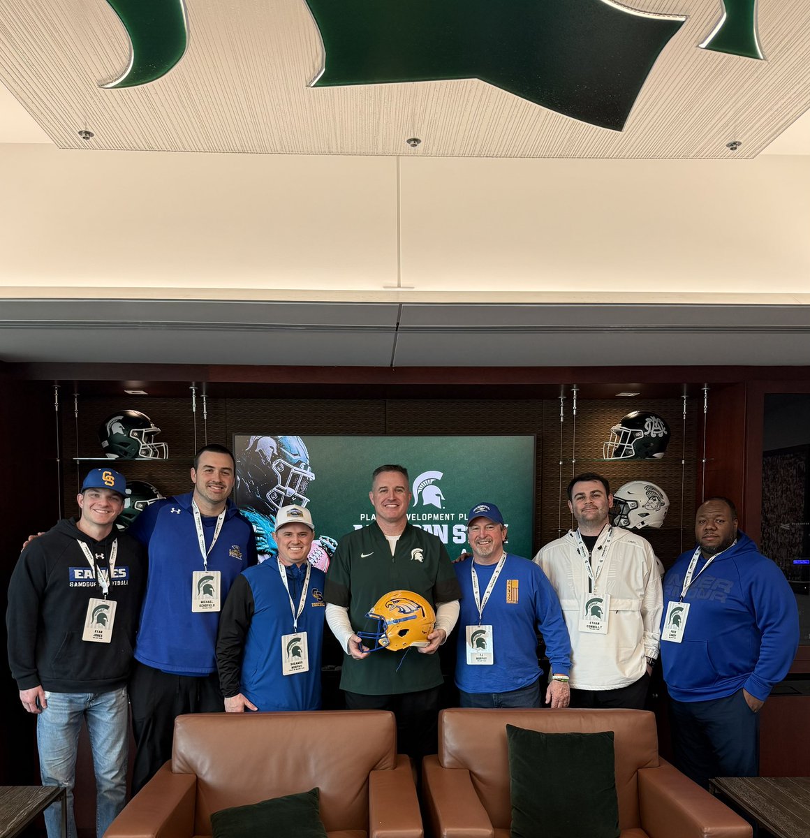 Sandburg Eagles Football tweet media