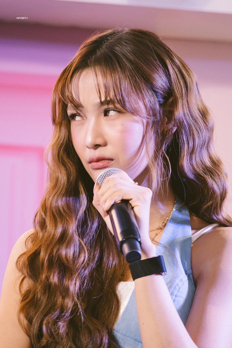 oil 🐶🎞️ tweet media