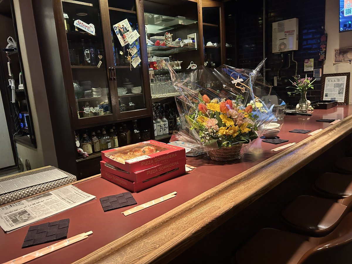 バナヨシ tweet media