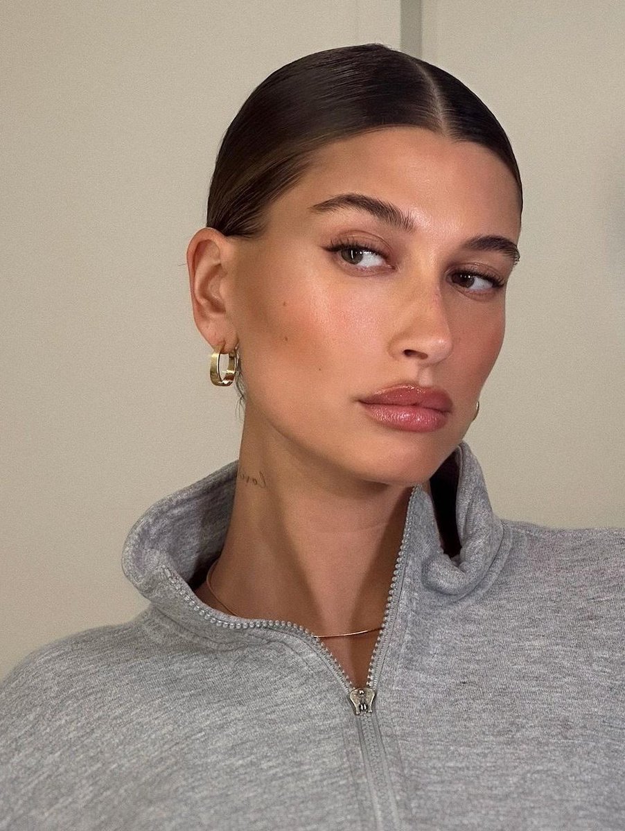 Hailey Archives tweet media