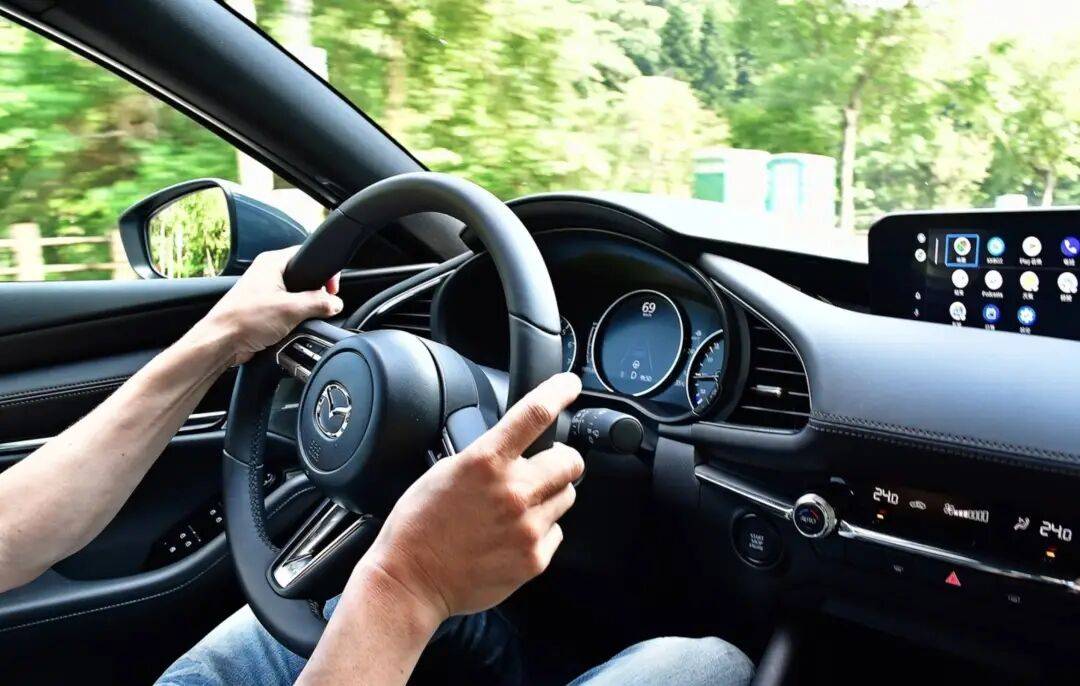 Alex Barbosa tweet media