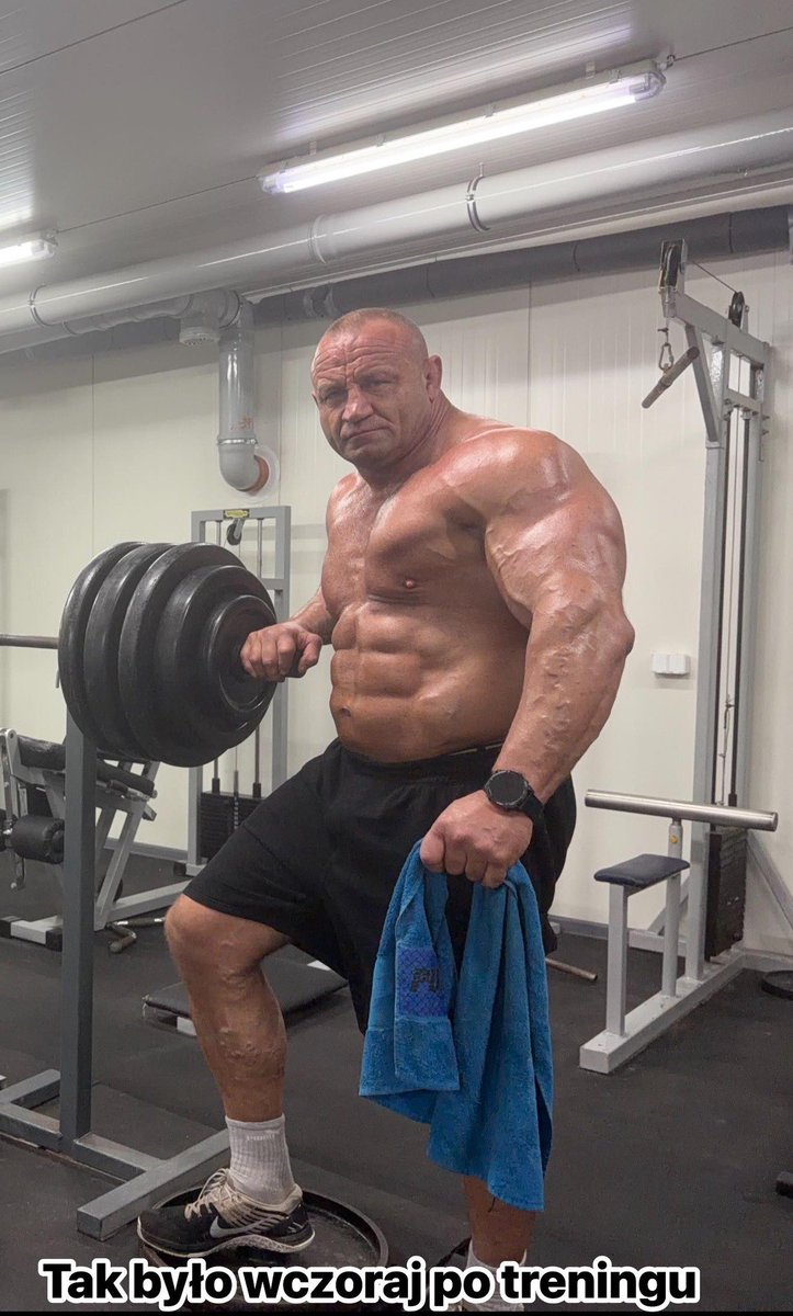 Sebastian tweet media