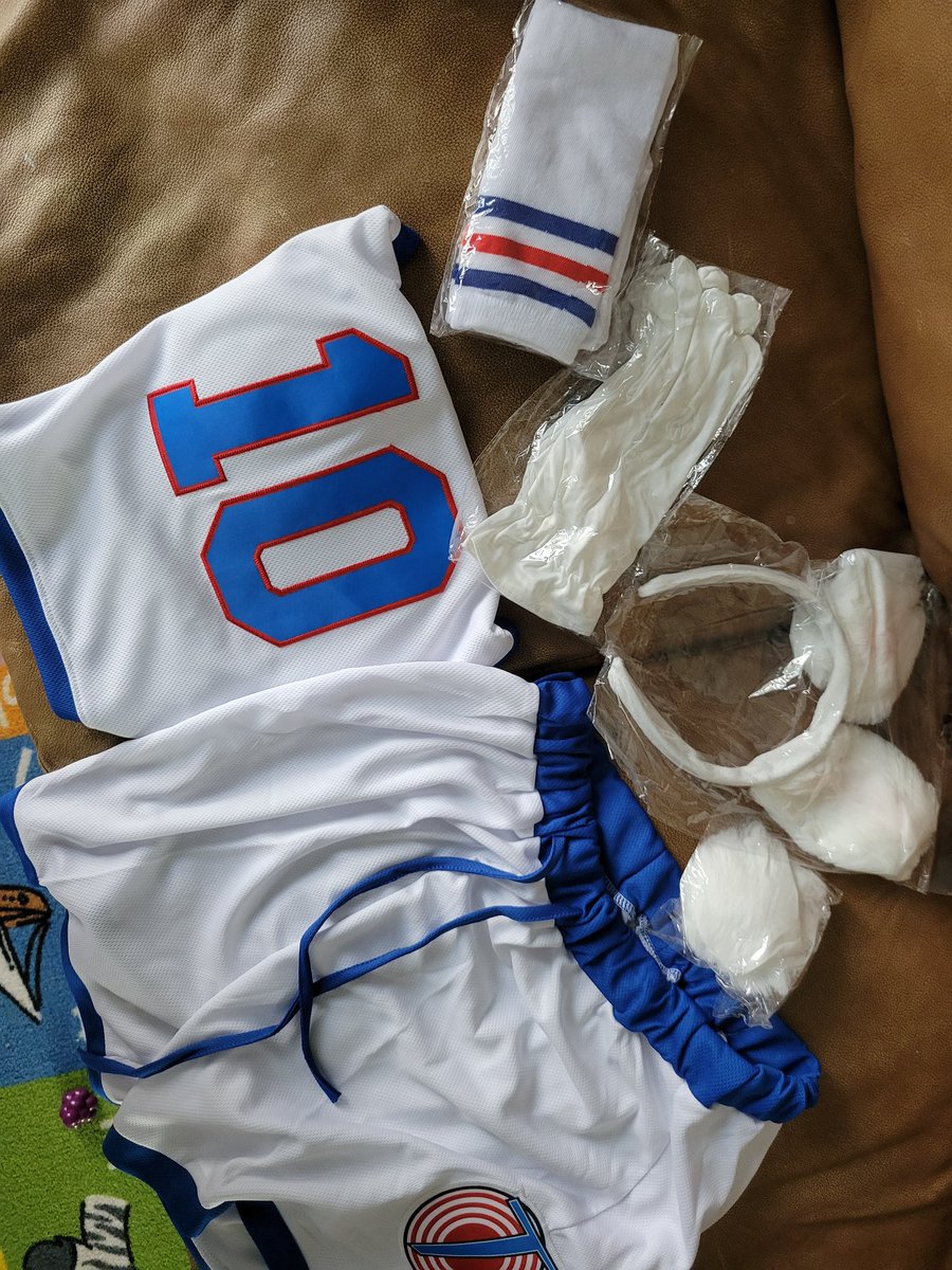 Liv (Olivia) tweet media