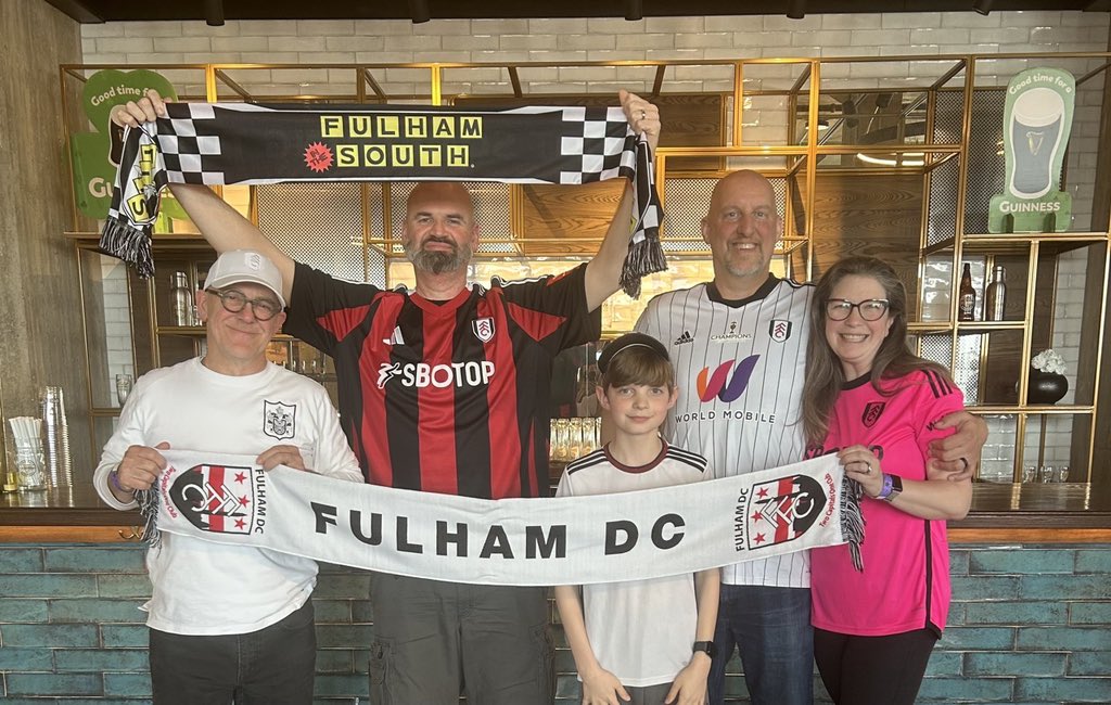 FulhamDC's tweet photo. More first matches at the Cottage, more milestones witnessed on the pitch!

Thanks to @FulhamFC staff &amp; everyone we met this wknd (e.g. @FulhamishPod !!) for the kindness &amp; hospitality!

Shout out to the MD crew who repped Fulham at the Guinness PL watch!

#FFC #COYW #MyPLMorning https://t.co/2zyxdjv7K5