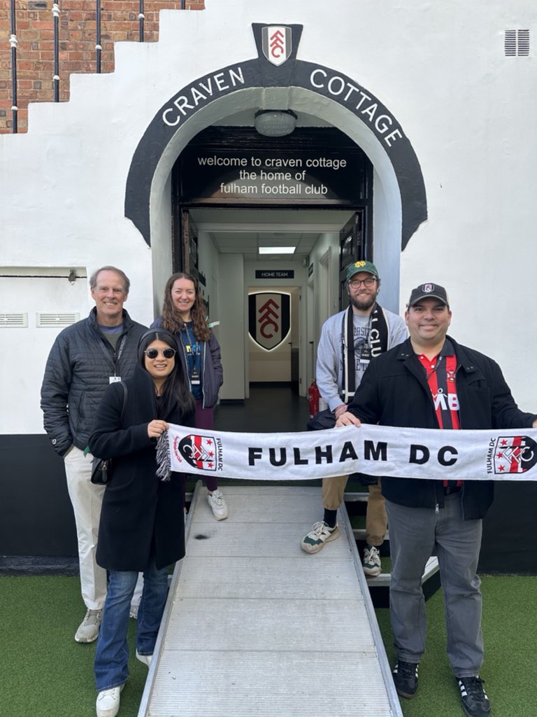 FulhamDC's tweet photo. More first matches at the Cottage, more milestones witnessed on the pitch!

Thanks to @FulhamFC staff &amp; everyone we met this wknd (e.g. @FulhamishPod !!) for the kindness &amp; hospitality!

Shout out to the MD crew who repped Fulham at the Guinness PL watch!

#FFC #COYW #MyPLMorning https://t.co/2zyxdjv7K5