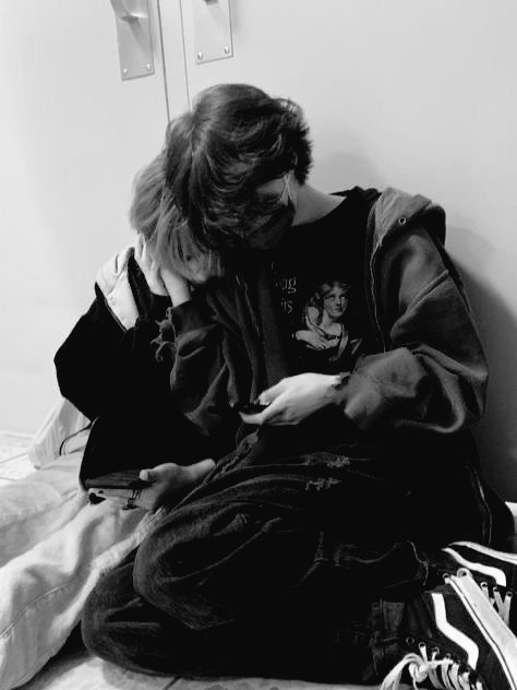 SeiosDoJoui's tweet photo. #Solangelo au — primo?

Onde Nico posta uma foto com seu ficante com a legenda #PRIMO e acaba recebendo várias mensagens de pessoas querendo o contato dele

Ou

Onde Will é enchido de mensagens somente por causa de uma # no post do seu ficante, pensando em levar isso a diante https://t.co/OMNoQ62iSR
