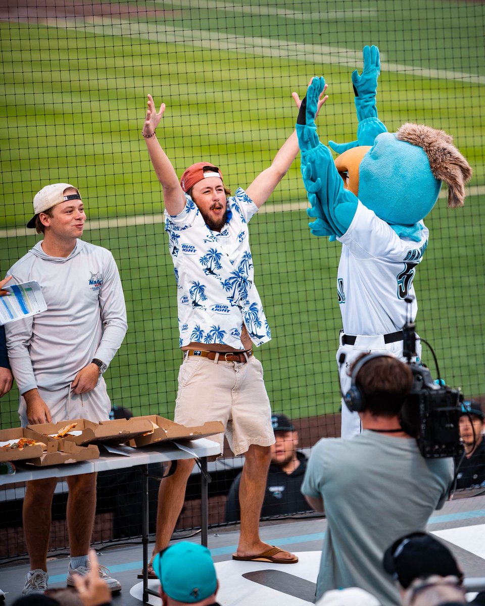 KSchnall9's tweet image. Appreciate all our fans and students who packed Springs Brooks this weekend. Teal Nation continues to make a difference for our program every single game. Never unnoticed, always appreciated