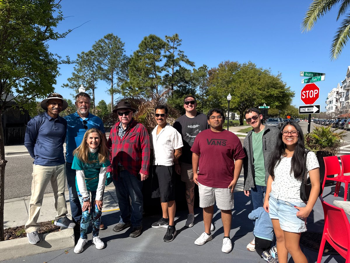 ericgrayforfl's tweet photo. We spent this weekend knocking doors. Congressman Maxwell Frost’s team joined us in talking to our future constituents. This campaign is built by the people I’ve had the pleasure of speaking with.

Join us next Saturday by heading to https://t.co/3OdMvZZyMC https://t.co/1EH2oy7DmY
