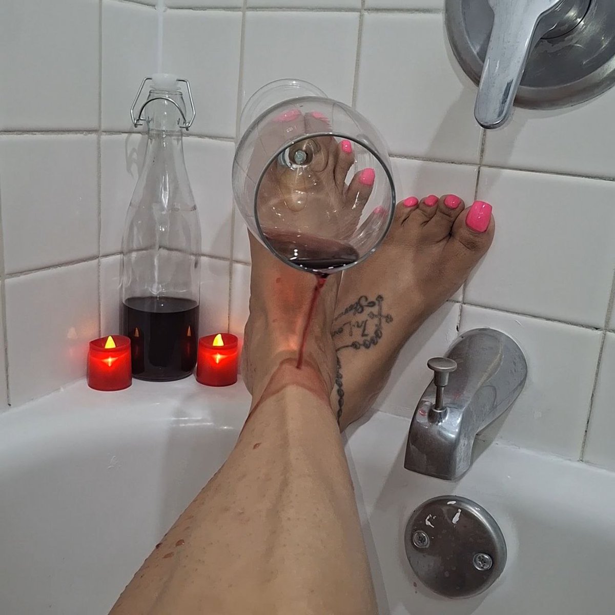 Lil' PR Soles 📌 NY 4/25 tweet media