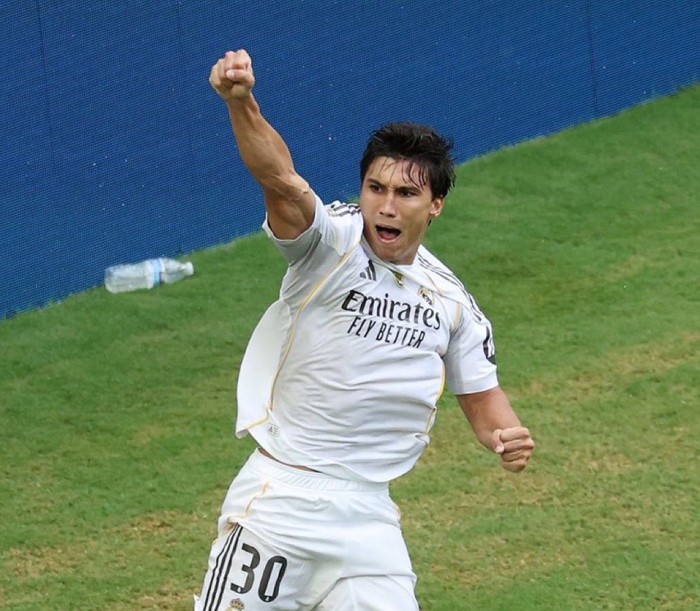 محمد دين 🐺 tweet media