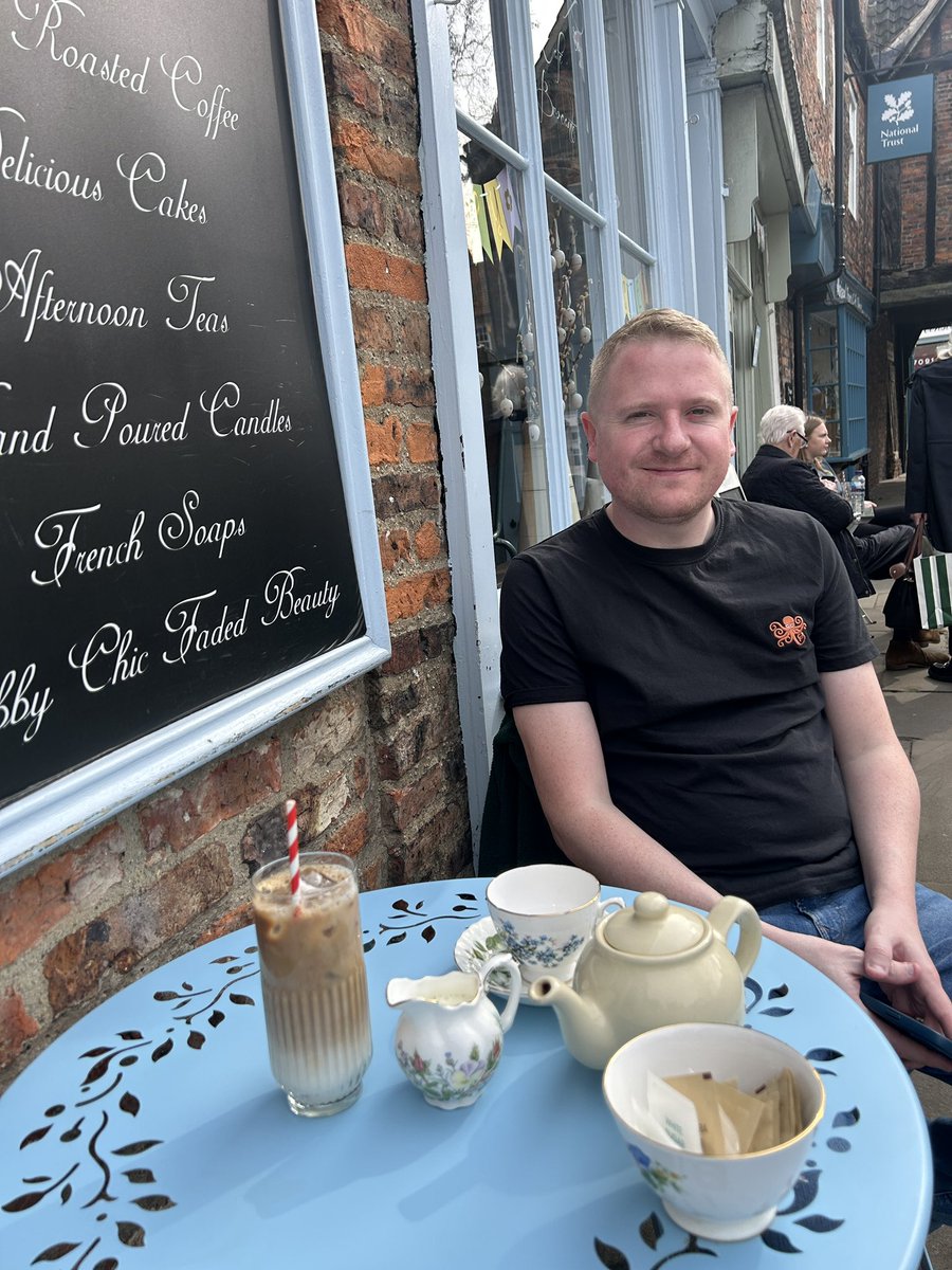 Adventures of Cooper & Orla | Mum & Dad | 8 Cats tweet media